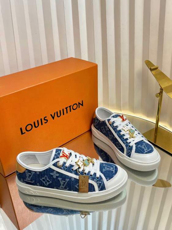 Picture of Louis Vuitton Shoes _SKULVsz35-45mnq101316528